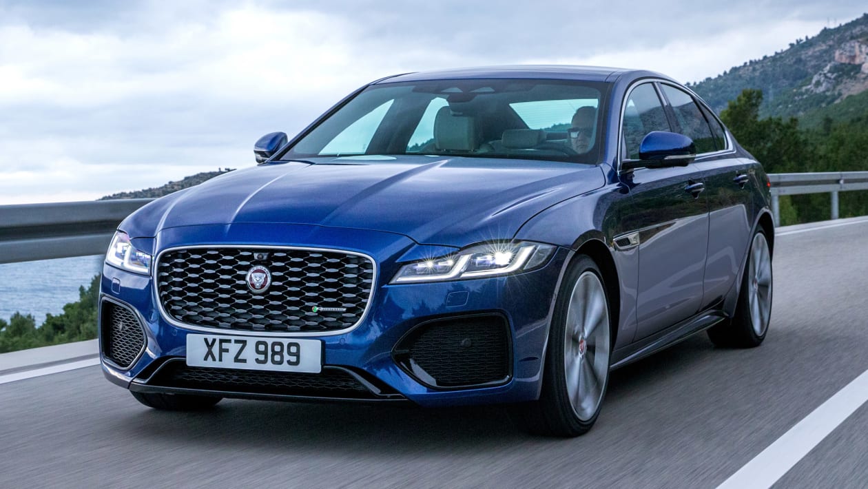 Jaguar plug deals in hybrid 2020